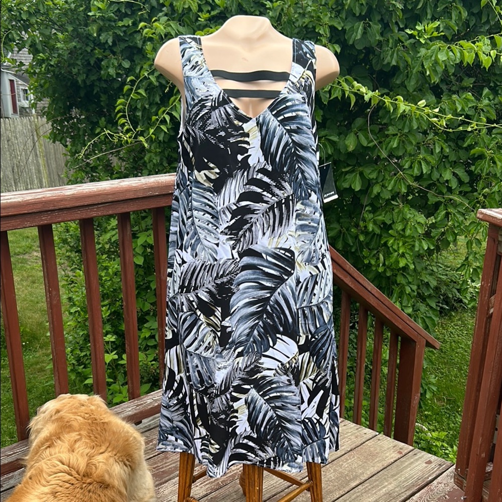 Project RUNWAY Black and White Sleeveless Sundress Size M. Tags Attached
